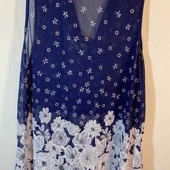Ember Boho Top Sleeveless Blue White Size Large - Picture 6 of 6
